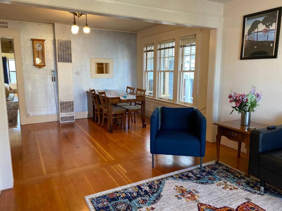 Historic Downtown Riverview Flat, No 3 Astoria Ngoại thất bức ảnh