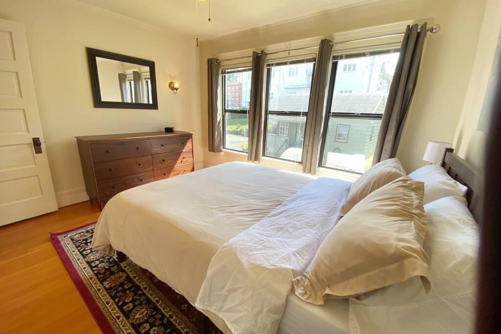 Historic Downtown Riverview Flat, No 3 Astoria Ngoại thất bức ảnh